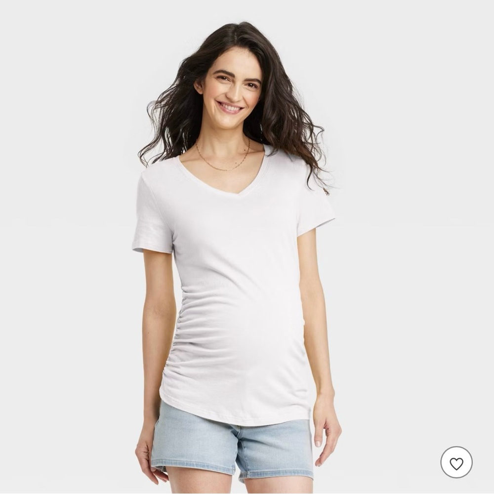 Isabel by Ingrid & Isabel White Short Sleeve Shirred Maternity Tee Medium